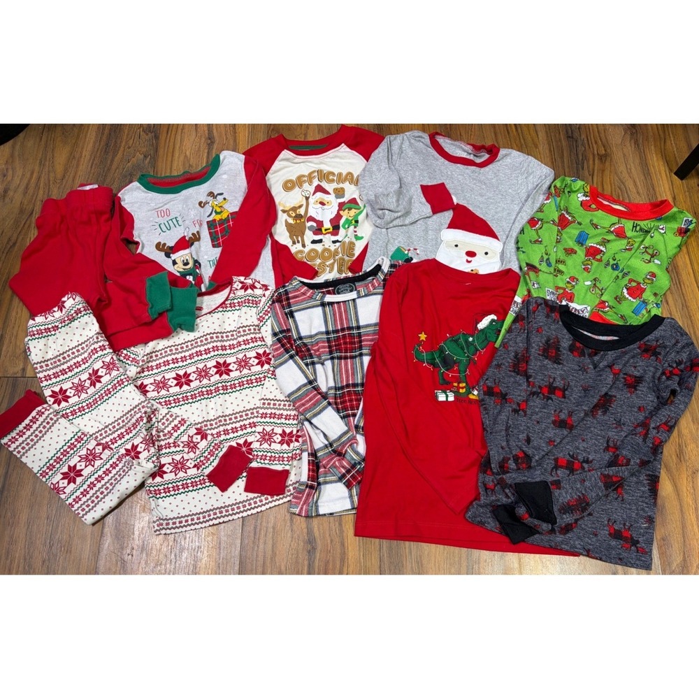 Boys 4T 5T Christmas Pajama Bundle Disney Grinch Holiday Vinted: